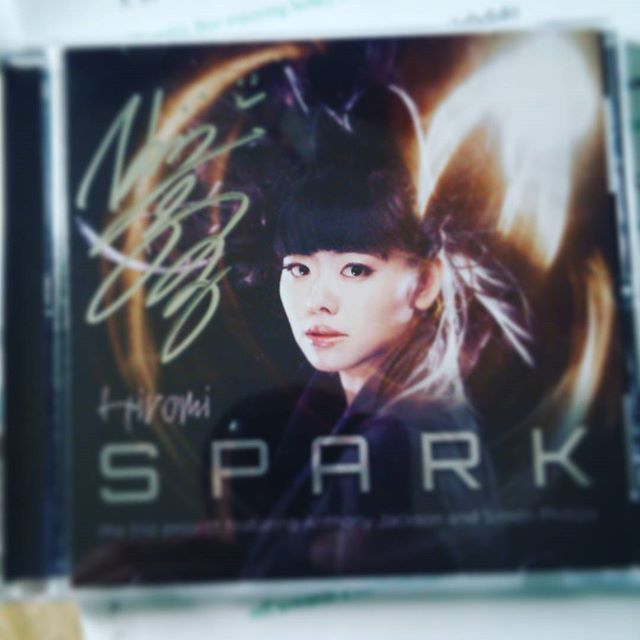 Hiromi Signed cd